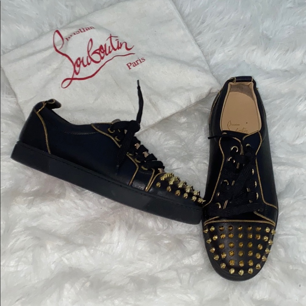 CHRISTIAN LOUBOUTIN SNEAKERS